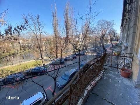 Apartament\Spatiu birou cu 3 camere, 105 mp, spatios, zona ultracentra - Imagine principală: 2/9