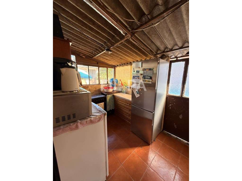 Moradia térrea para reconstrução no centro de Valongo-5