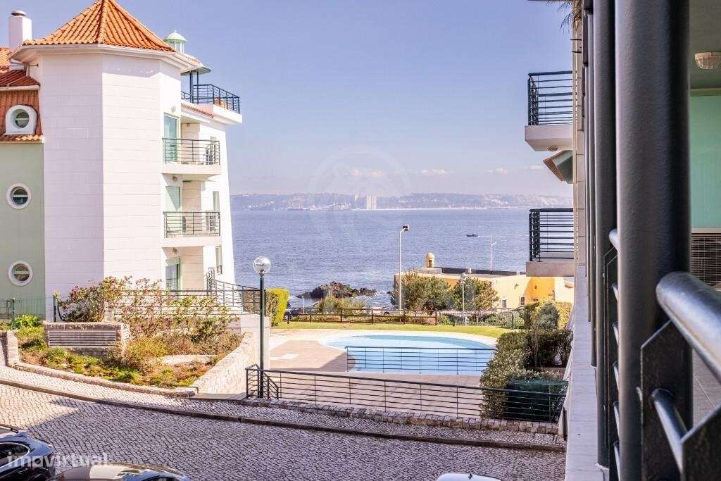 Apartamento T5 Duplex Exclusivo em Primeira Linha de Mar-18
