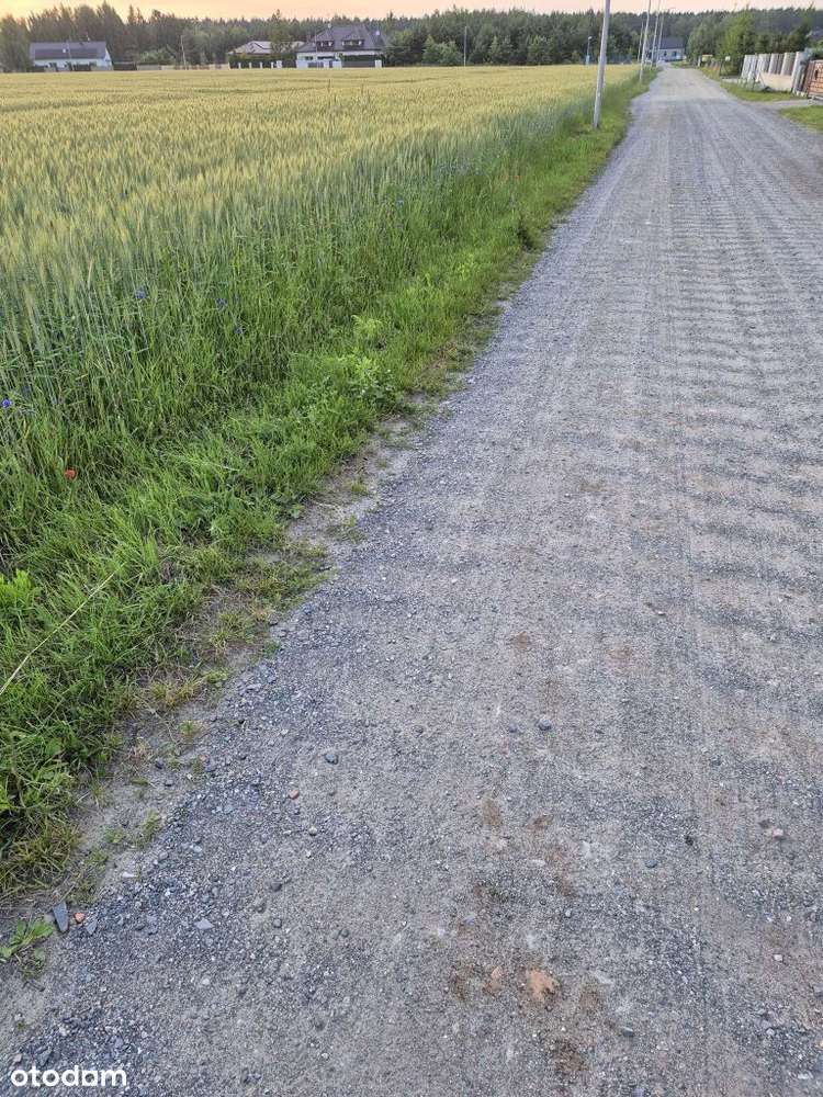 Działka pod zabudowę jednorodzinną wolnostojącą-3