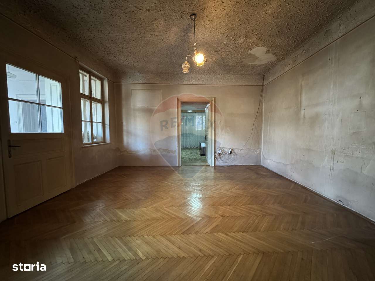 Casă pe str. Avram Iancu în Dumbrăveni-7