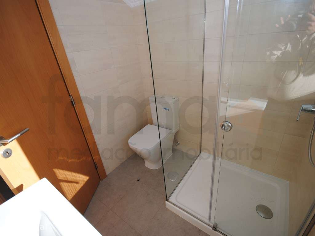 T3 Duplex com terraço centro da Parede-44