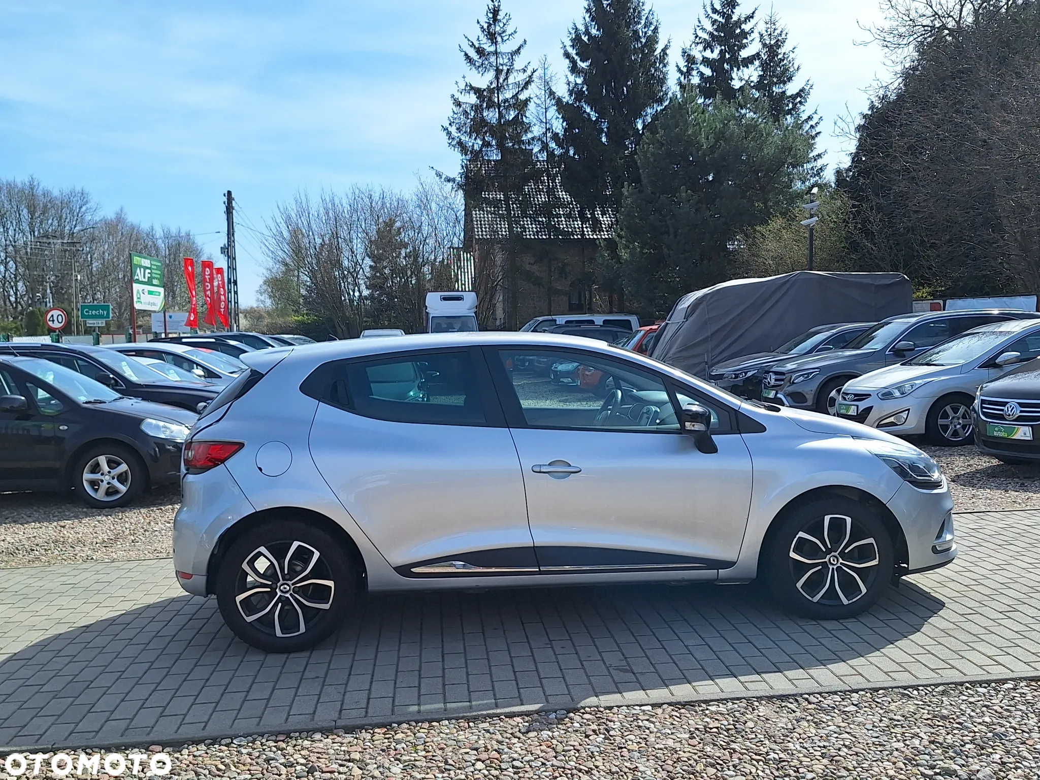 Renault Clio 0.9 Energy TCe Life - 9