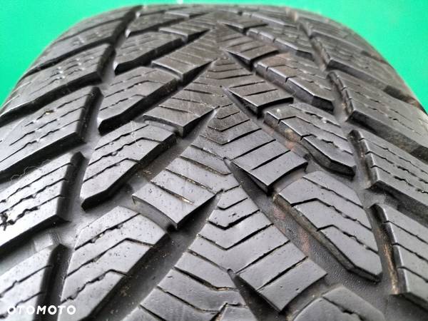 GOODYEAR ULTRA GRIP GW-3 205/55/16, 1 szt 7,5 mm - 1