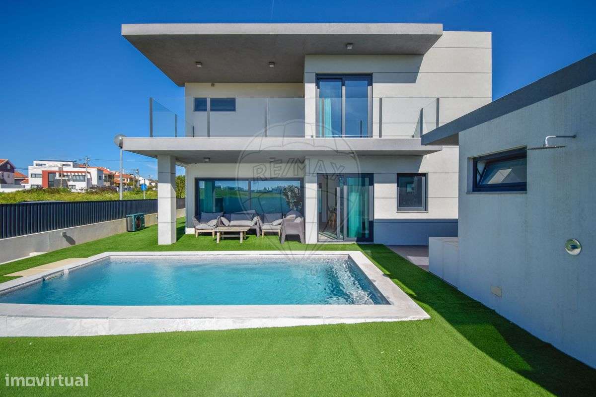 Moradia T5 para venda-46