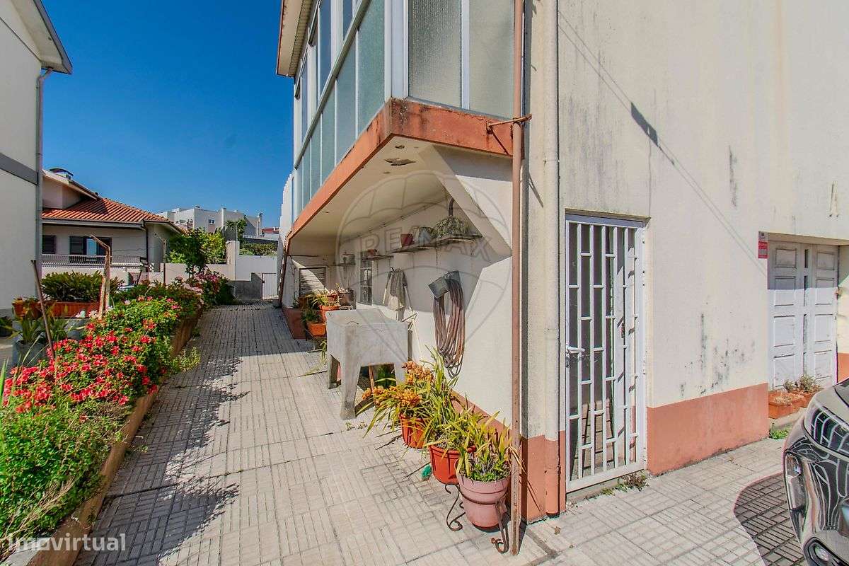 Moradia T4 para venda-18