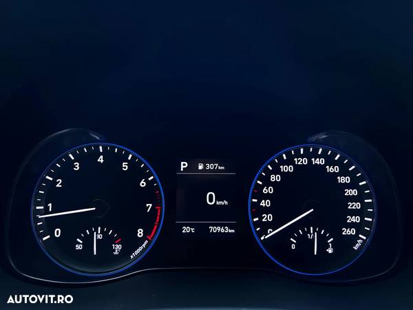 Hyundai KONA 1.6 T-GDI 4WD Aut. Premium - 4