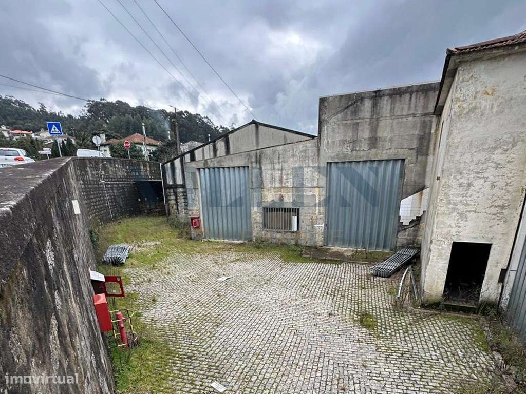 Armazém em Rebordões, Santo Tirso - Grande imagem: 5/19