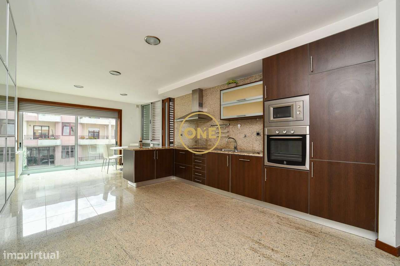 Apartamento T4 em Montgeron – Póvoa de Varzim - Grande imagem: 5/28