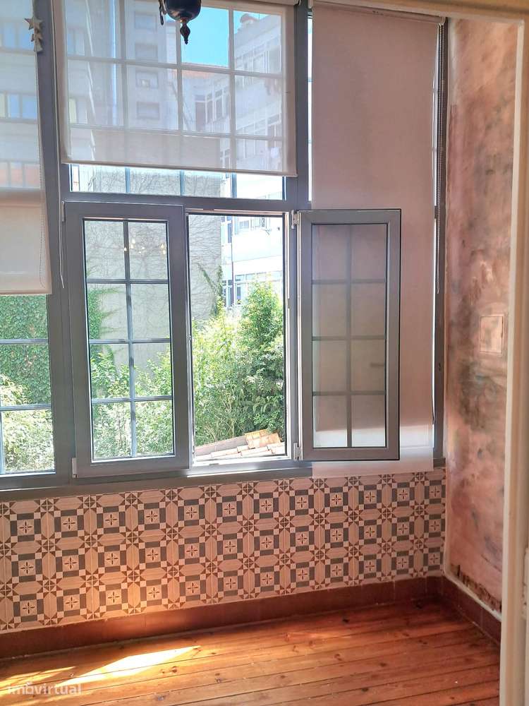 Apartamento ÍMPAR T3+1 com Jardim exclusivo próximo Metro Alameda-19