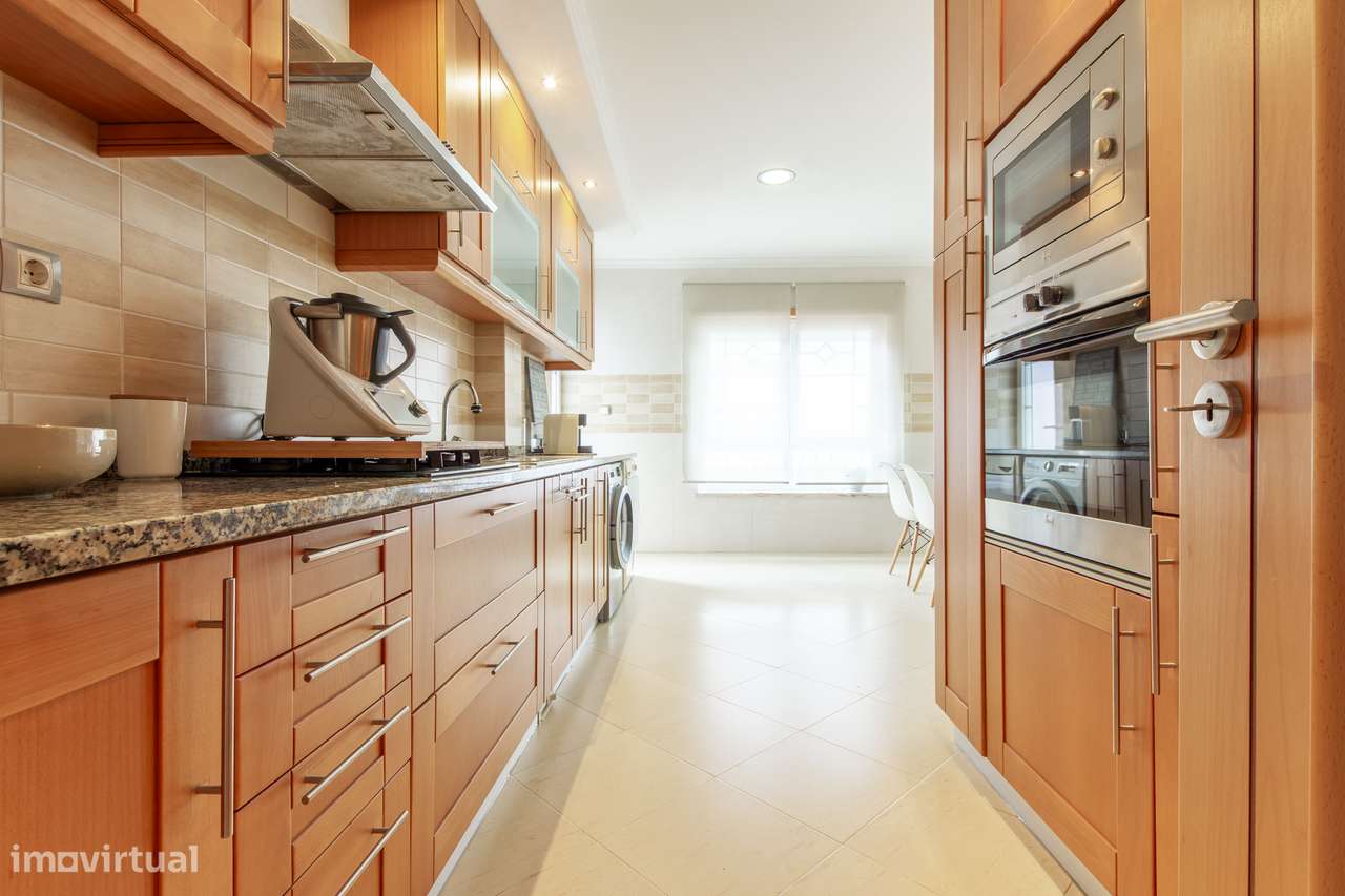 Apartamento T2+1 Quinta do Conde-12