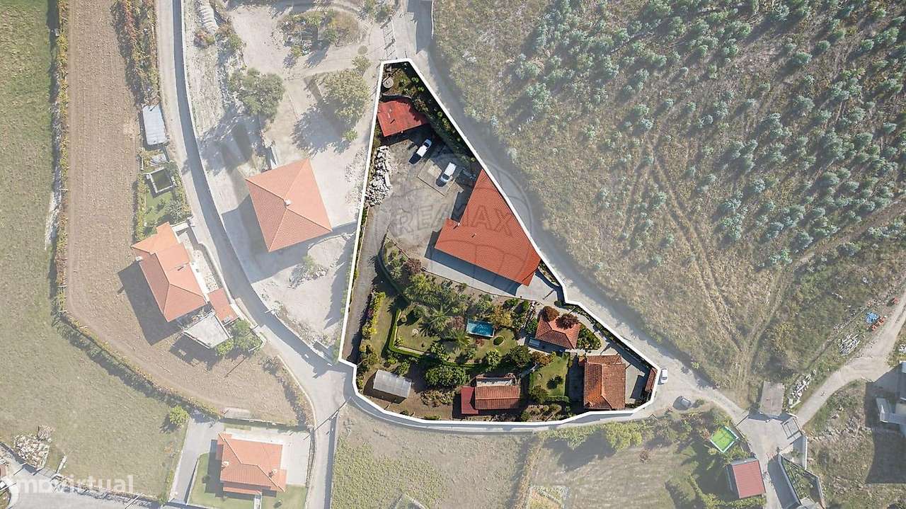 Moradia T5 para venda - Grande imagem: 2/47