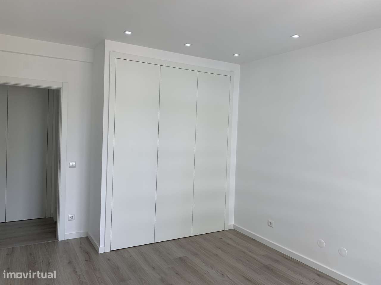 Apartamento totalmente remodelado - Grande imagem: 4/6