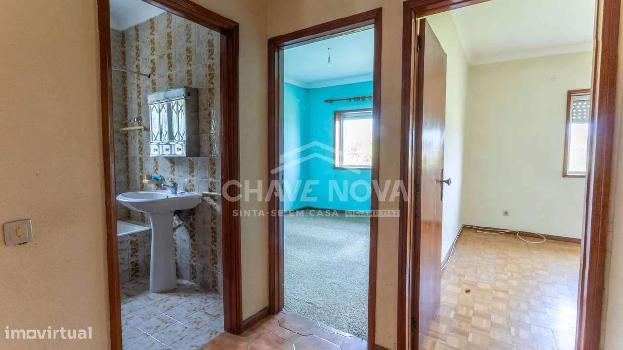 PS - Moradia T3, inserida num terreno com 1500m²-21