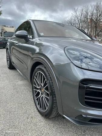 Porsche Cayenne Coupé E-Hybrid - 46