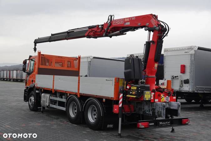 Iveco 420 / 6x2 / SKRZYNIOWY- 6,5 M / HDS FASSI 185 - 10,4 M / E6 / OŚ PODNOSZONA - 3