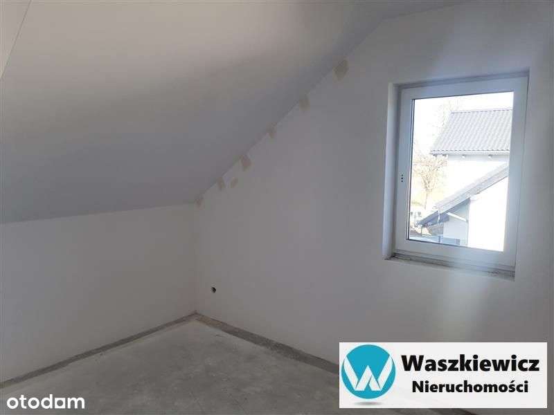 dom z piękną działką-8