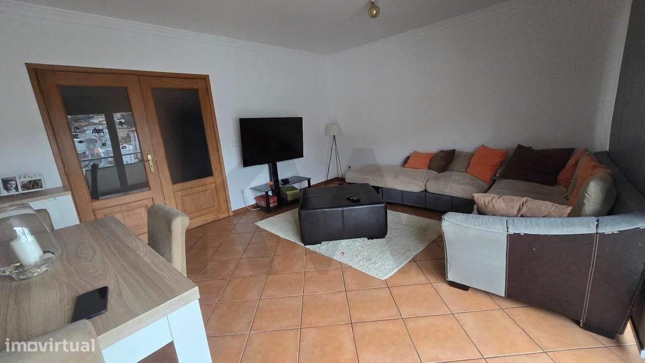 ✨ T3 Semi-Novo no Centro de Sever do Vouga — Rentabilidade Garantida e - Grande imagem: 5/20