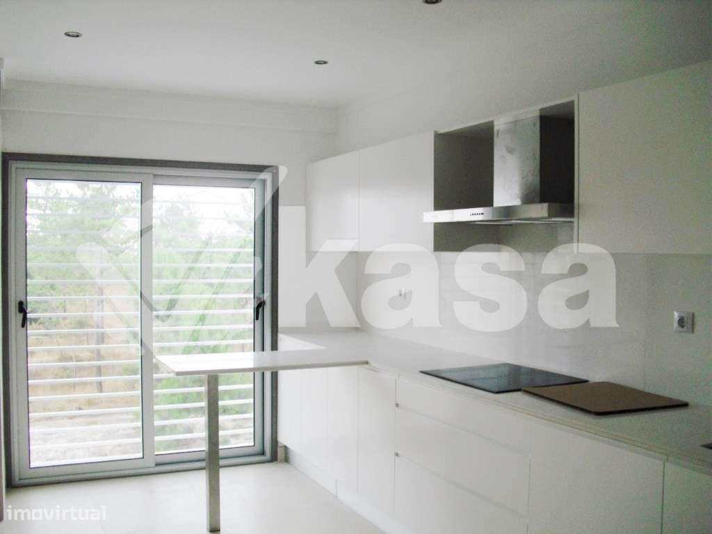 T1 Totalmente Remodelado junto ao LIDL-LUSO I Logradouro - Grande imagem: 3/24