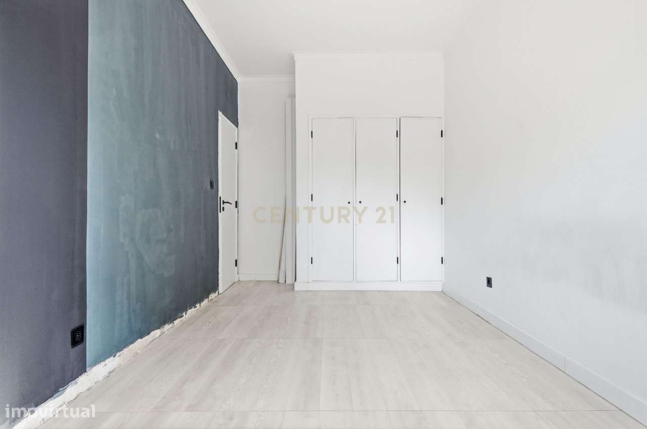 Fantástico Apartamento T3 com Excelente Localização-42