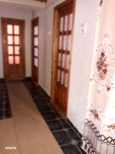 Apartament 3 camere decomandat Pascani ultracentral - Imagine principală: 4/4