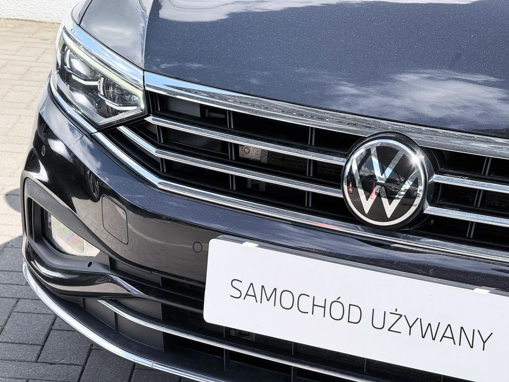 Volkswagen Passat-Variant 2.0 TSI Elegance DSG 2023 — zdjęcie 2