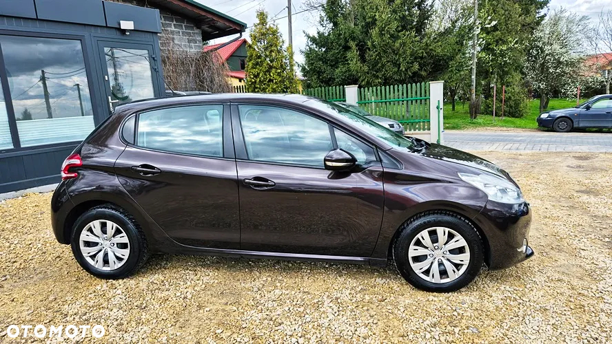 Peugeot 208 1.4 VTi Active - 11