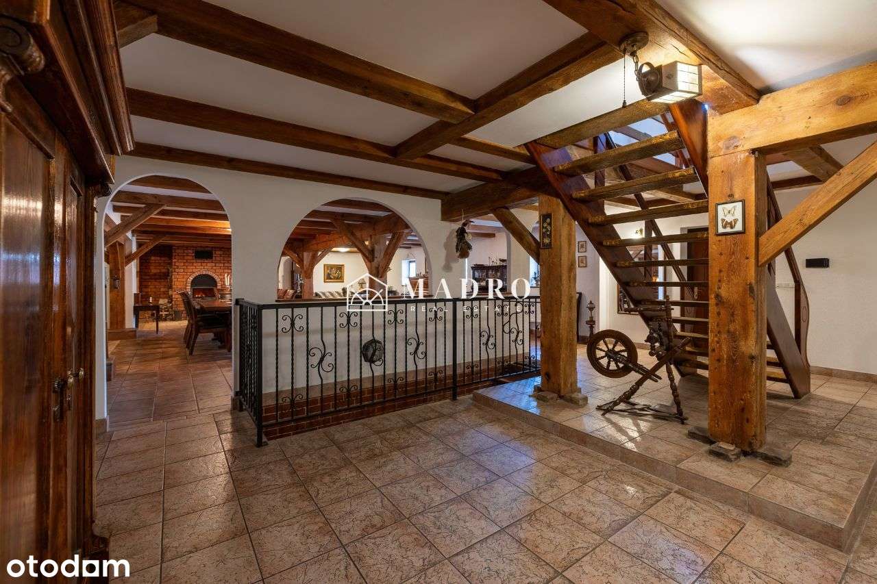 Dworek z prywatnym lasem, pomostem i stawem-7