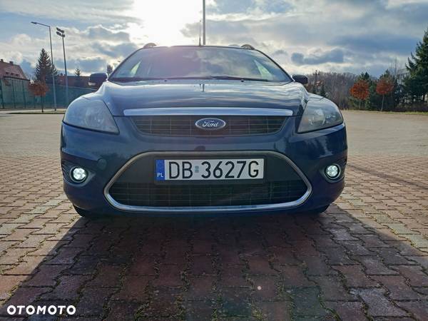 Ford Focus 1.6 Ti-VCT Ghia - 10