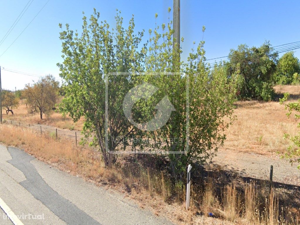 IMÓVEL DA BANCA - Terreno Urbano em T...