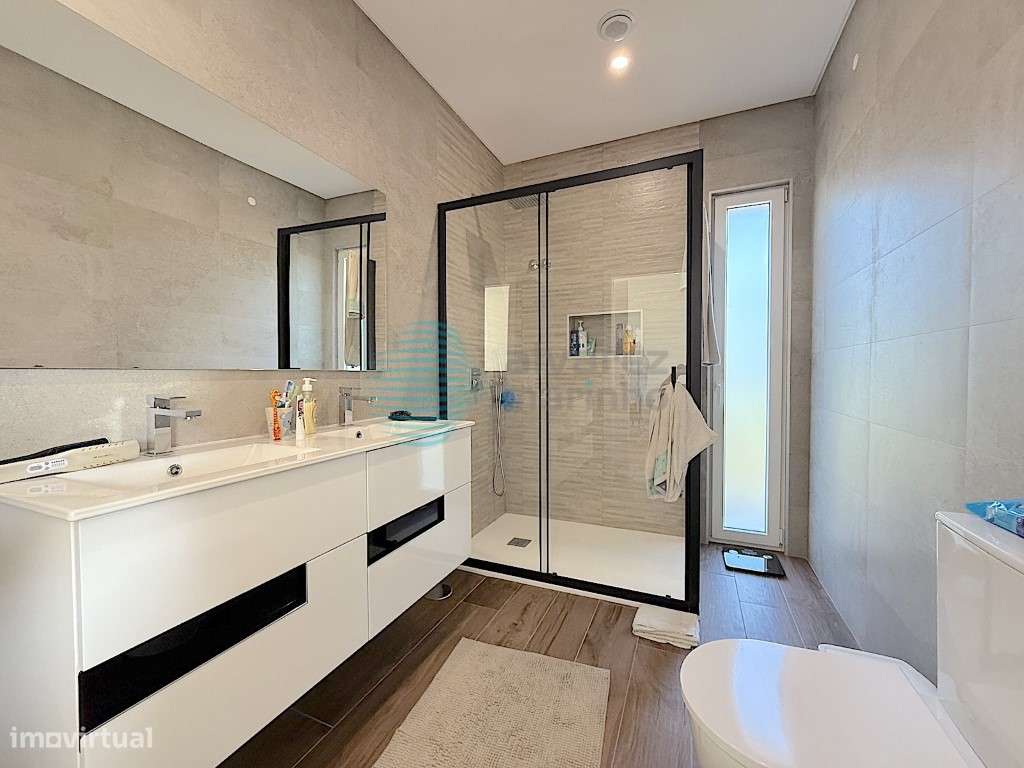 Excelente Moradia/Quintinha PISO TÉRREO V4, Ramalhal-34