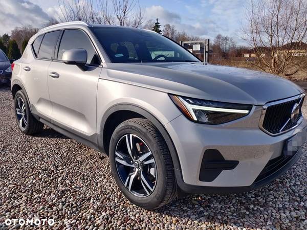 Volvo XC 40 B5 B AWD Momentum Pro - 2