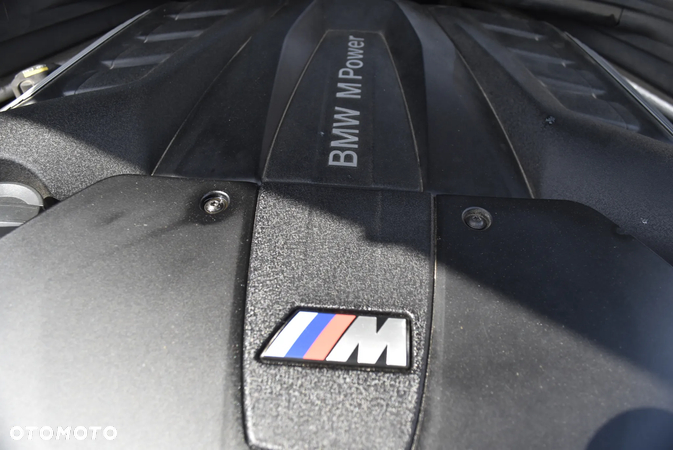 BMW X6M Standard - 22