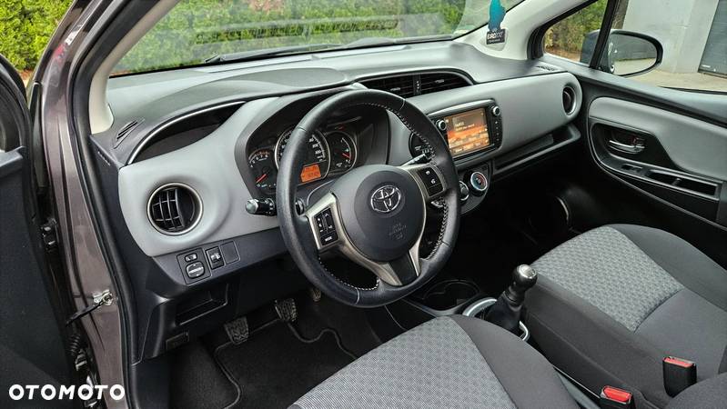 Toyota Yaris - 6