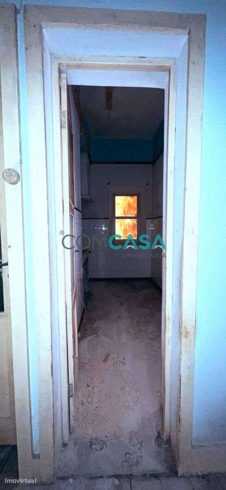 Moradia V3 reabilitação | metro fonte cuco | Senhora Hora Matosinhos-24