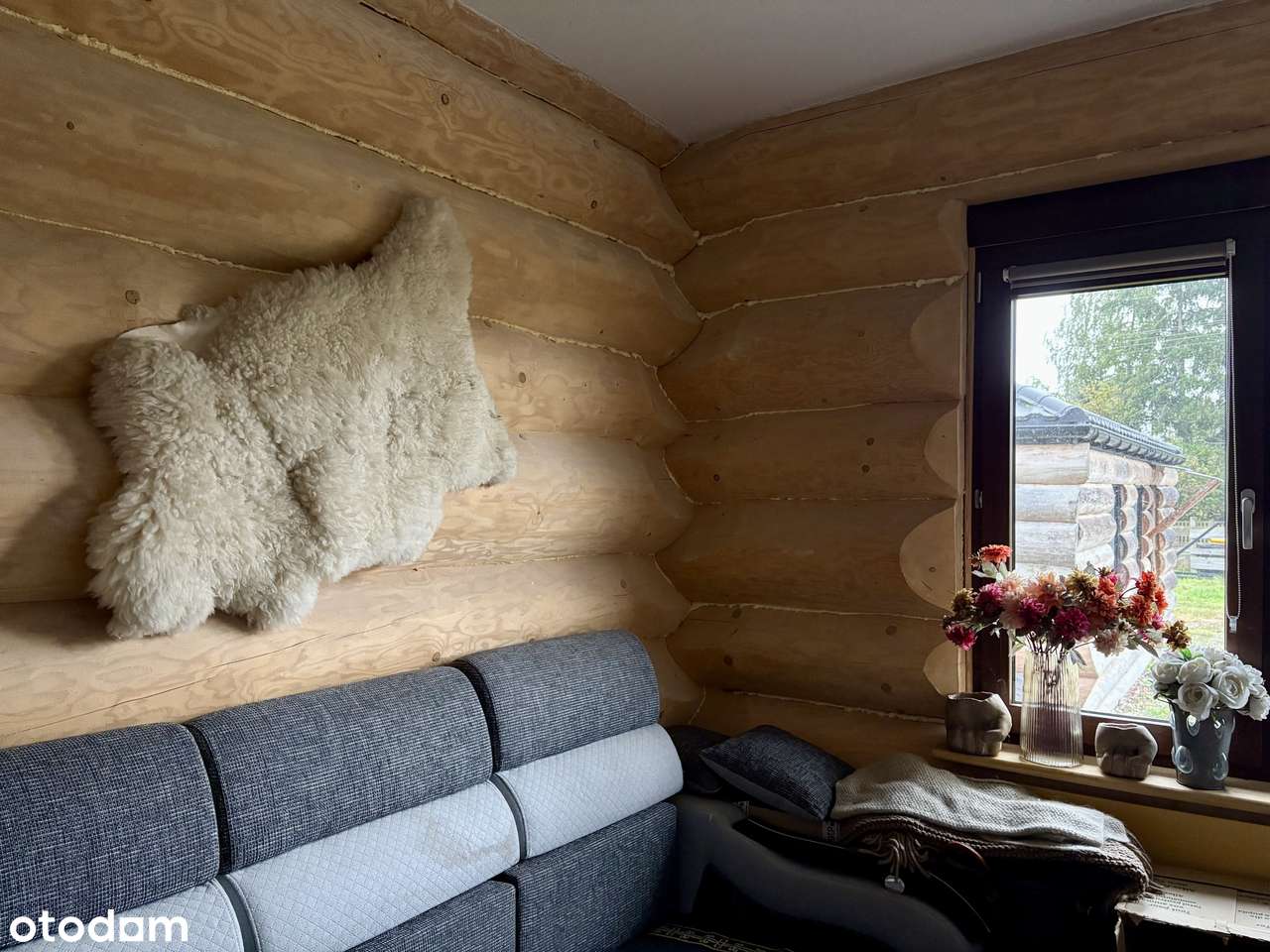 Dom z bali świerkowych | w cenie mieszkania | okazja-11