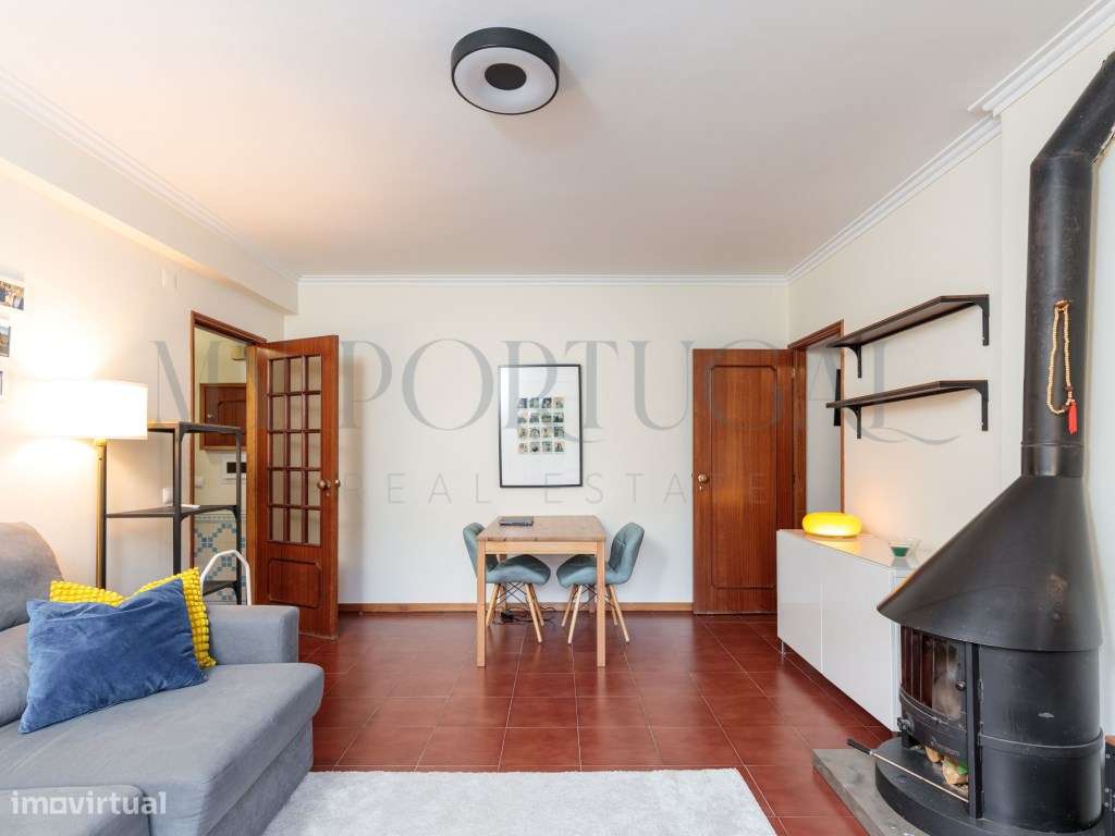 T1 Luminoso e Acolhedor com Vista Desafogada em Sassoeiros - Grande imagem: 5/20