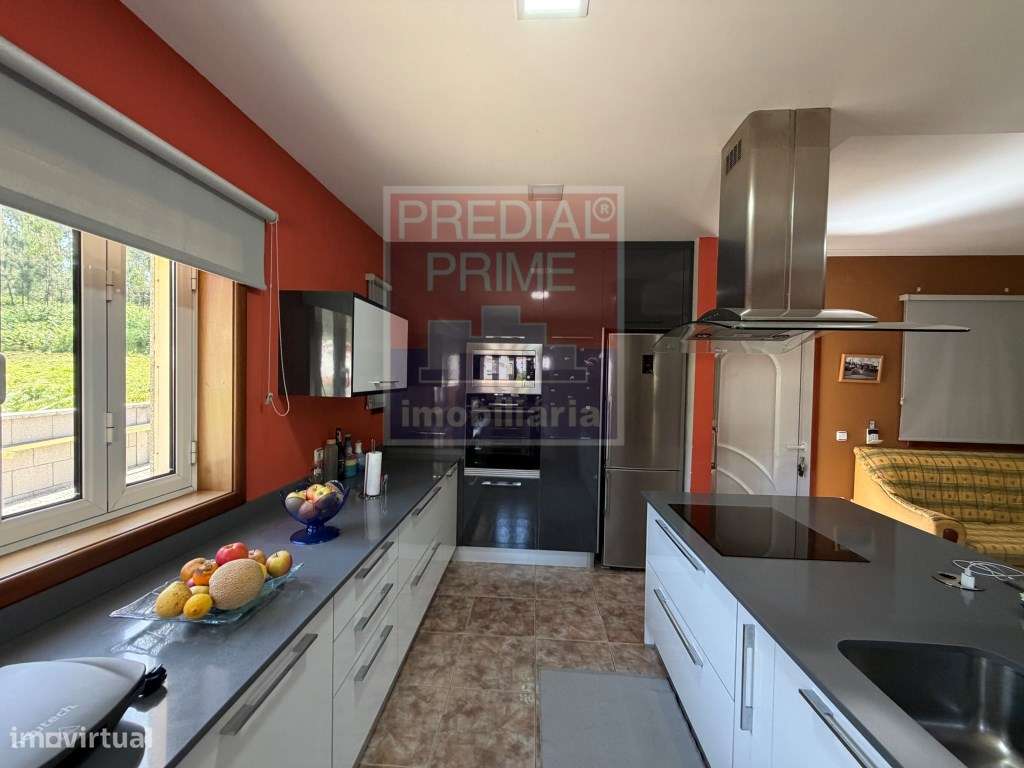 MORADIA IINDIVIDUAL EM OLIVEIRA DE AZEMEIS-10