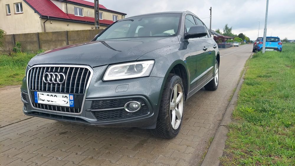 Audi Q5 8R 2016