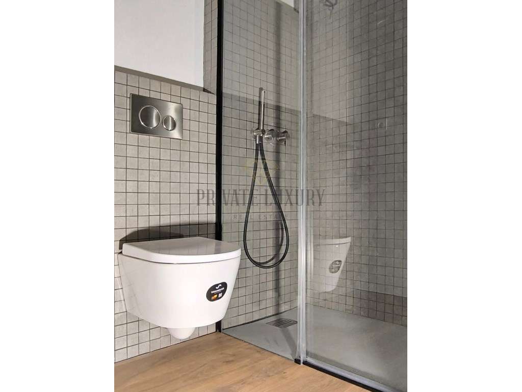 T3 Duplex Novo com Terraço junto à Praça da Alegria | Lisboa-13