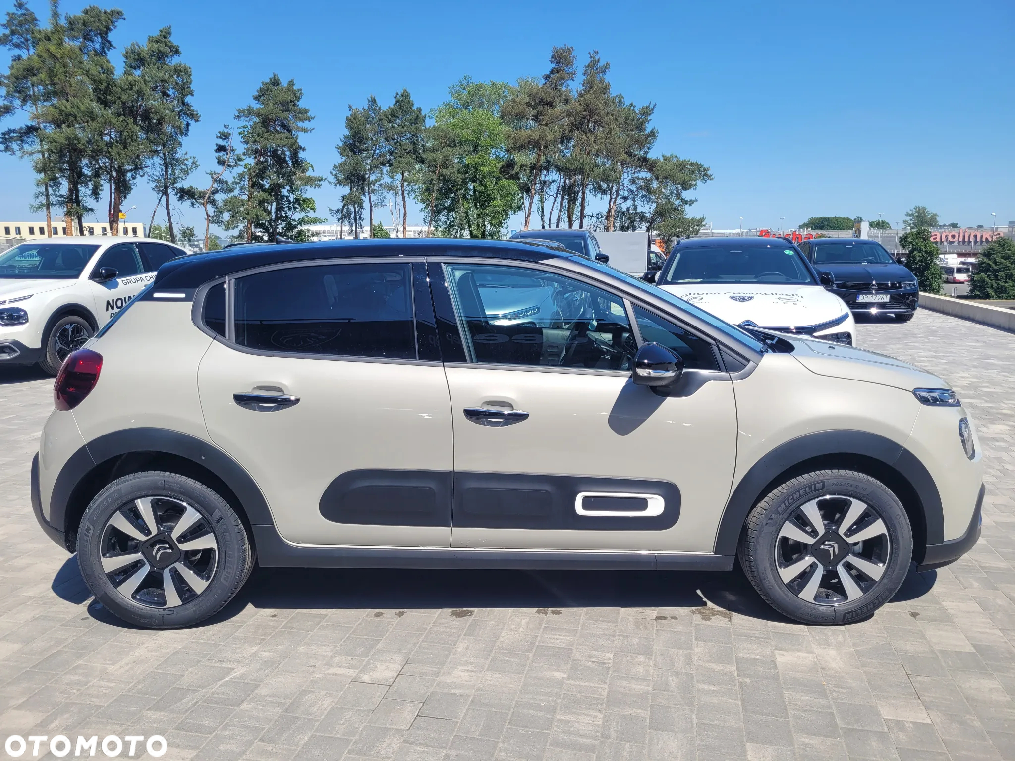 Citroën C3 1.2 PureTech Max - 8