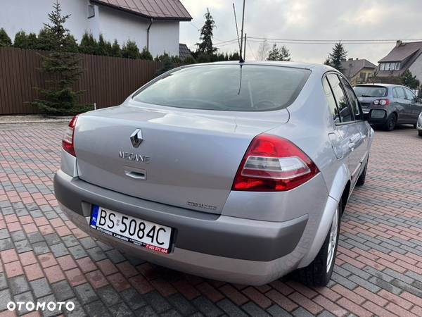 Renault Megane 1.6 Avantage - 3