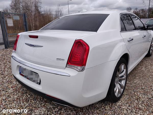 Chrysler 300C - 7