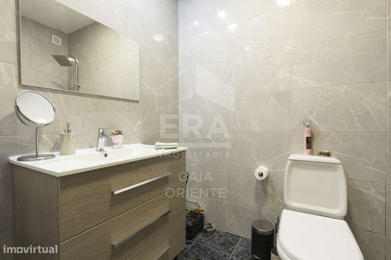 Apartamento T3 com Áreas Generosas em Serzedo-28