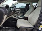 Volvo XC 40 - 2