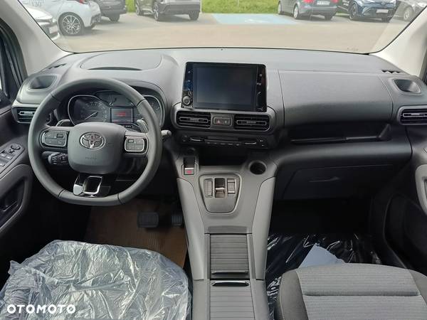 Toyota Proace City Verso 1.5 D-4D Family - 11