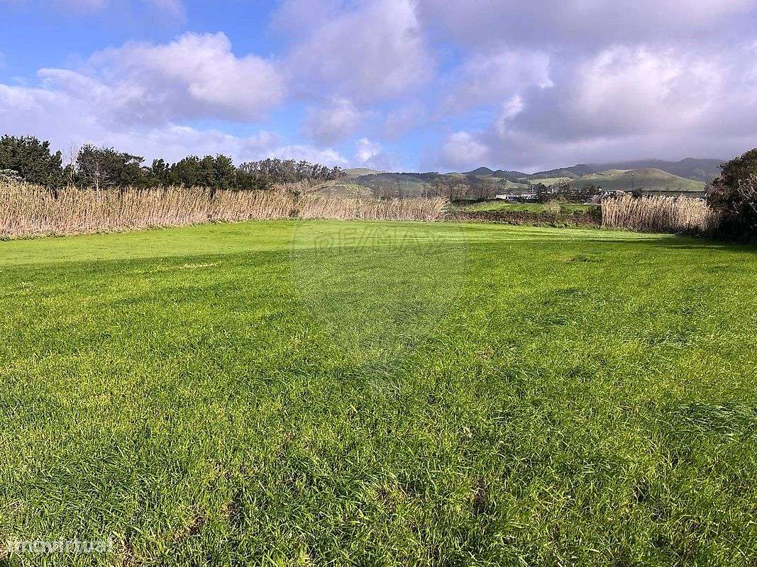 Terreno  para venda - Grande imagem: 2/4