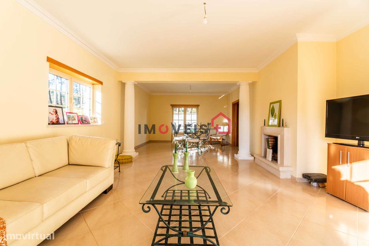 Moradia T5 - Cortes - Grande imagem: 4/20