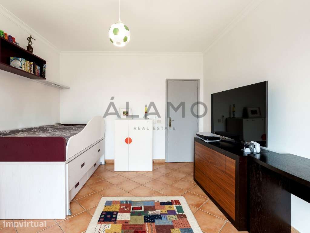 Villa tradicional com piscina em Loulé-36