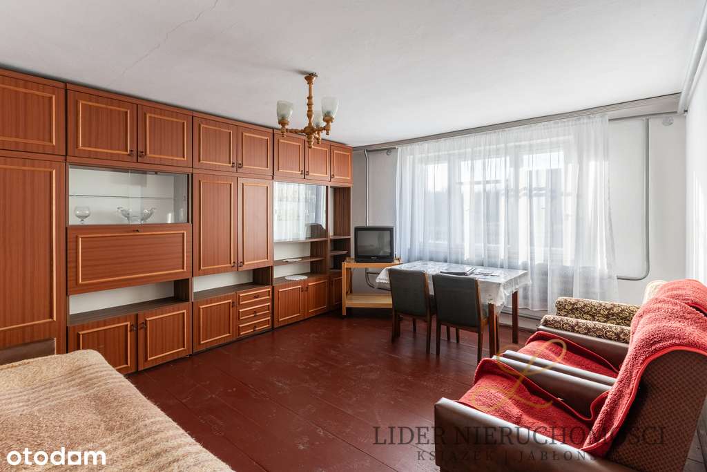 Dom do wykończenia w Majdanie Królewskim-10